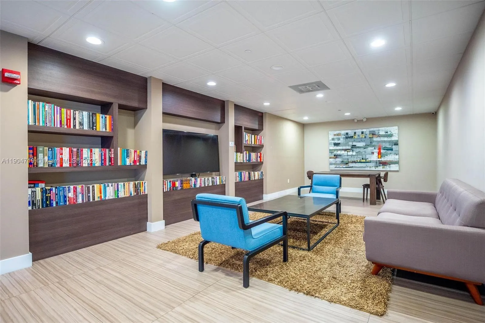 3675 N Country Club Dr, #2404