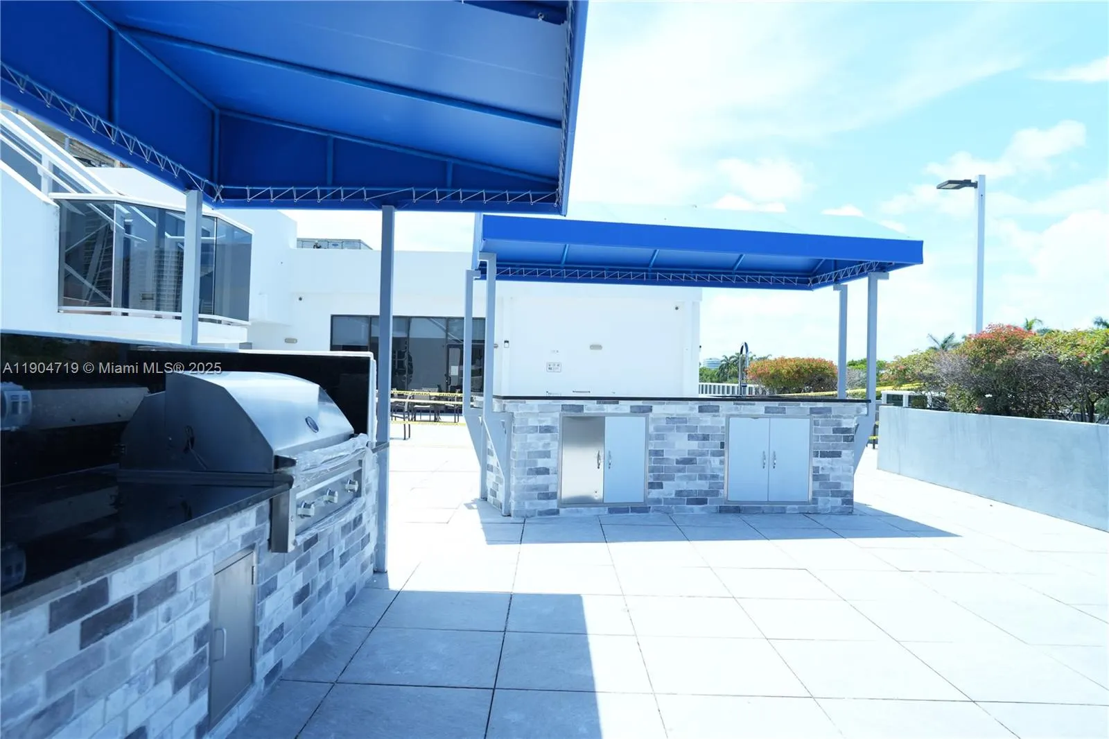 3675 N Country Club Dr, #2404