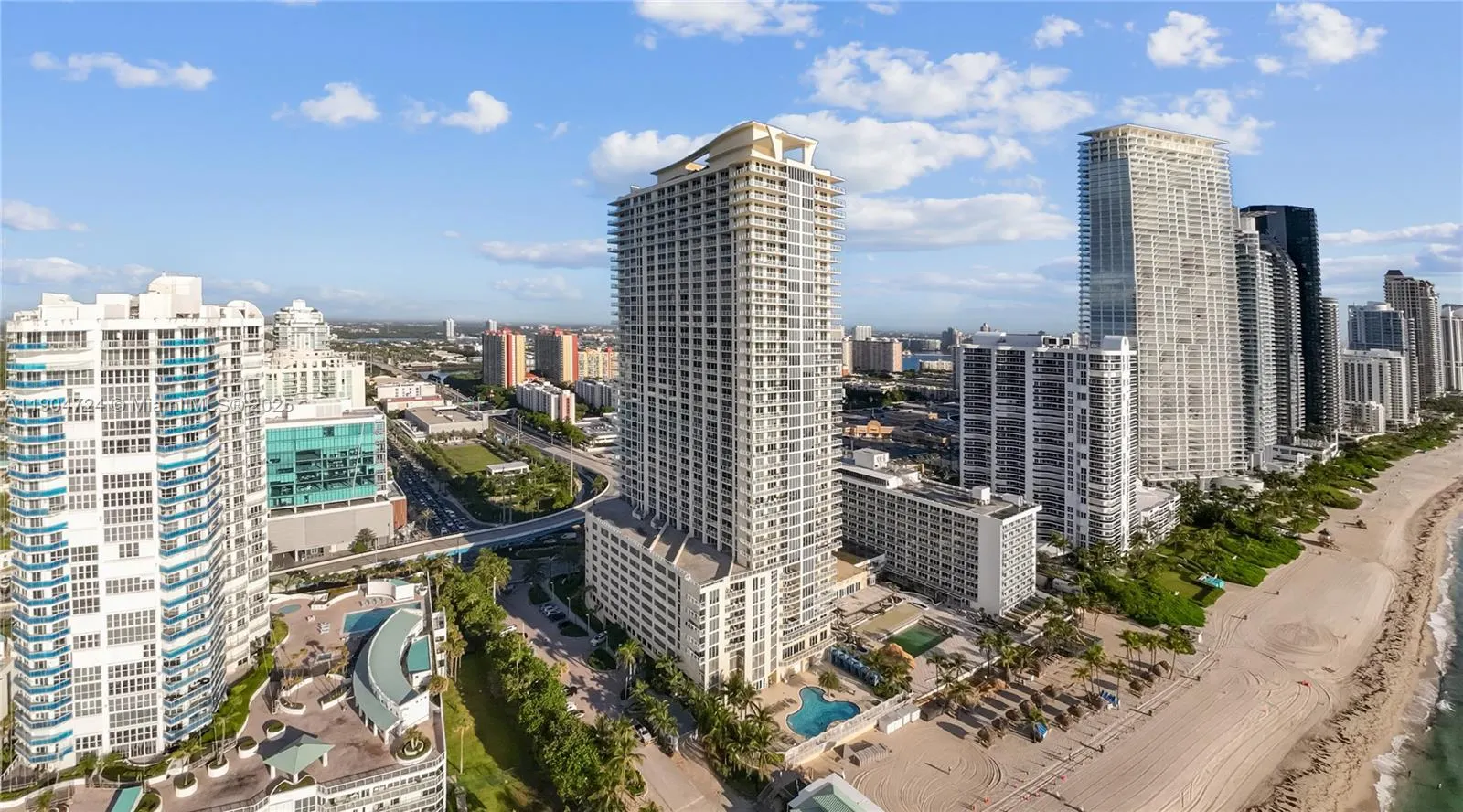 16699 Collins Ave, #4109