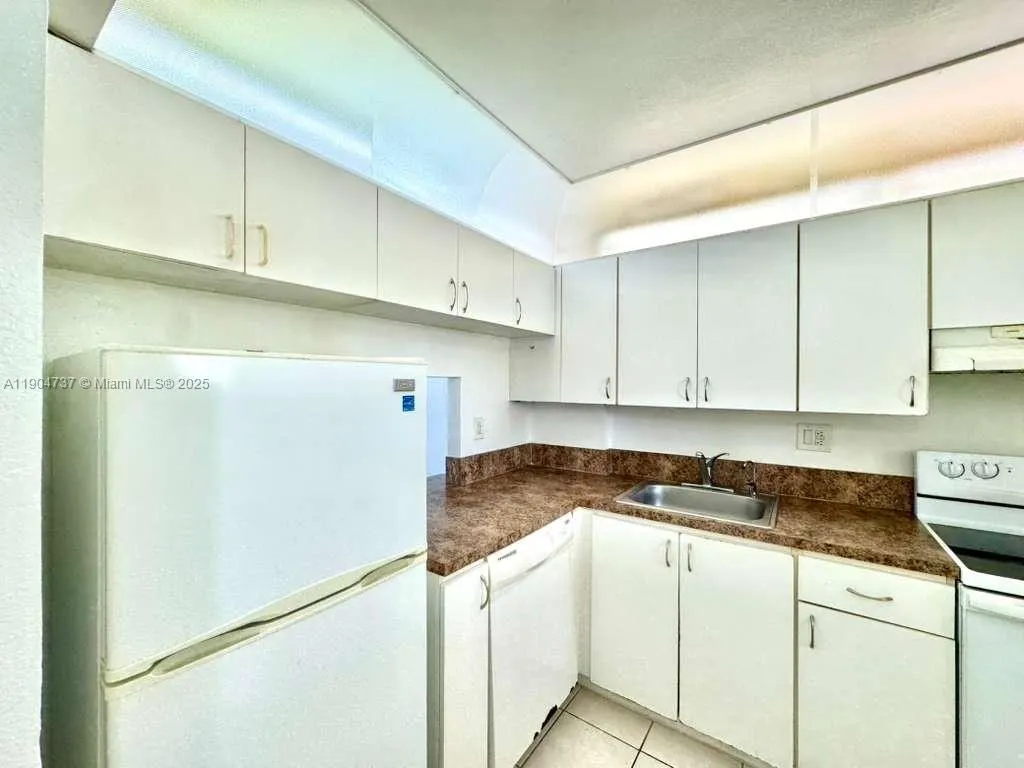 2903 N Miami Beach Blvd, #203