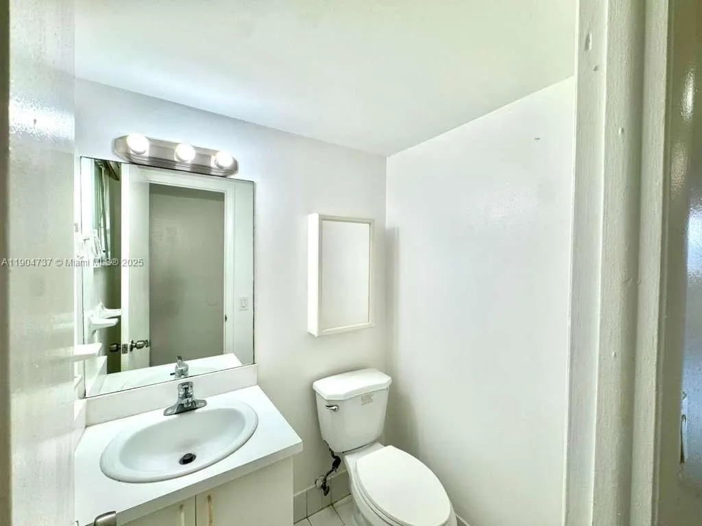 2903 N Miami Beach Blvd, #203