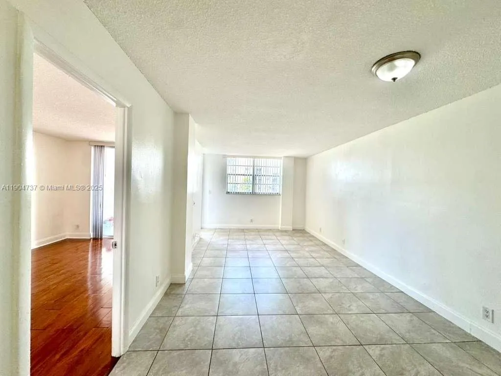 2903 N Miami Beach Blvd, #203