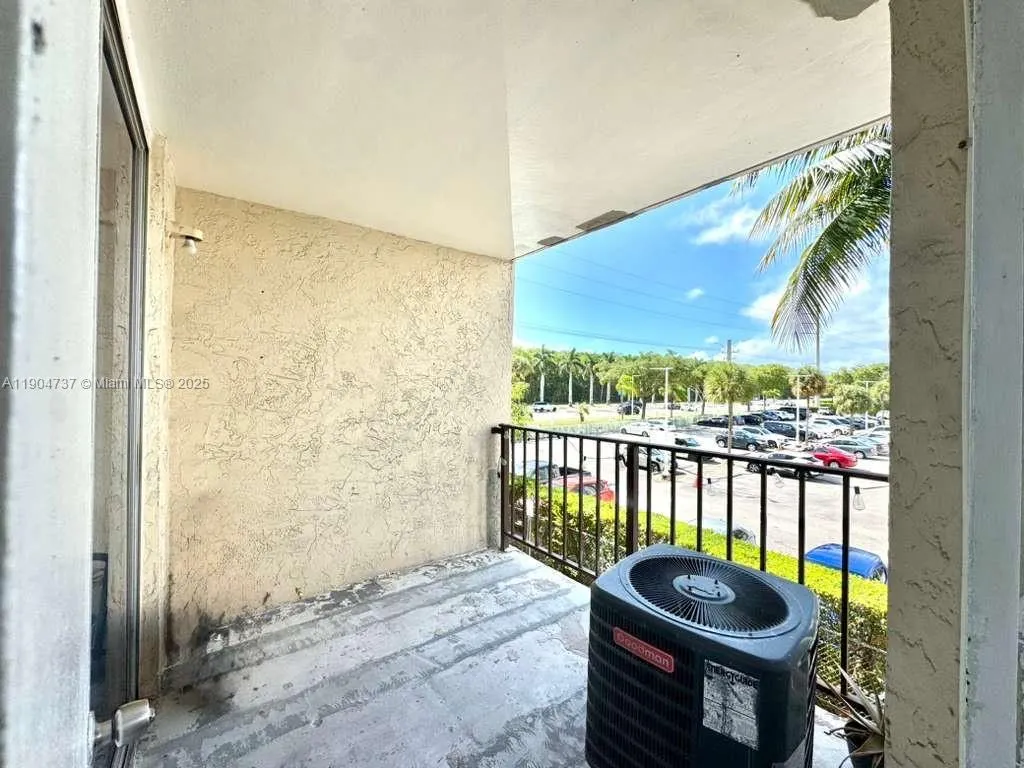 2903 N Miami Beach Blvd, #203