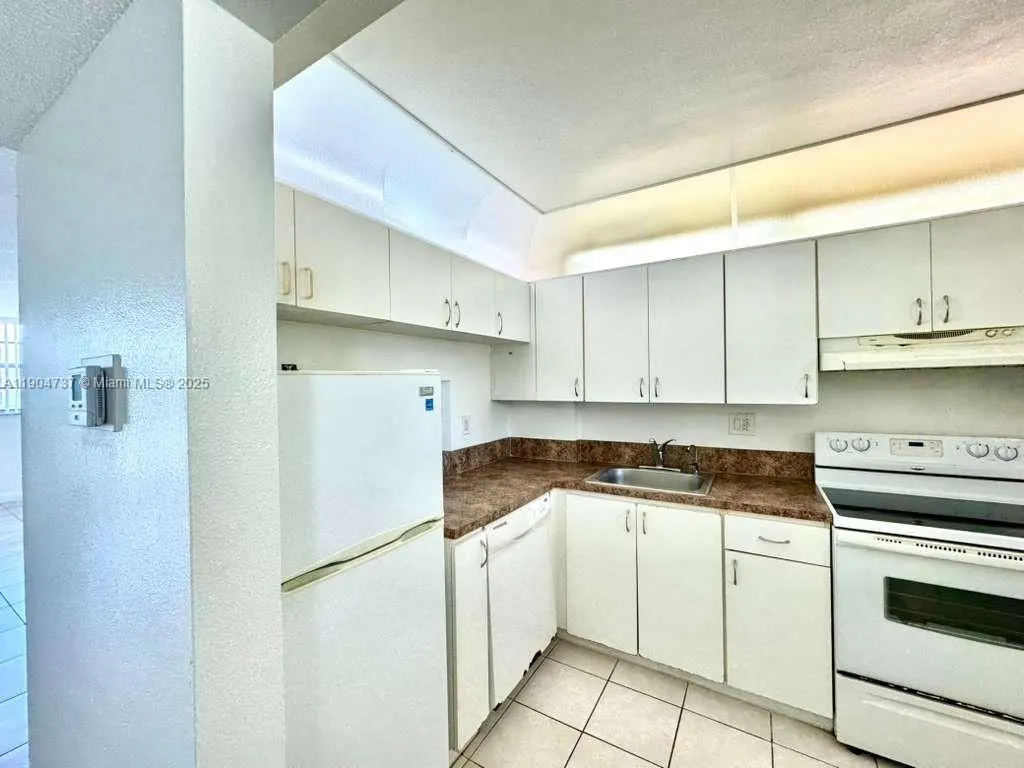 2903 N Miami Beach Blvd, #203