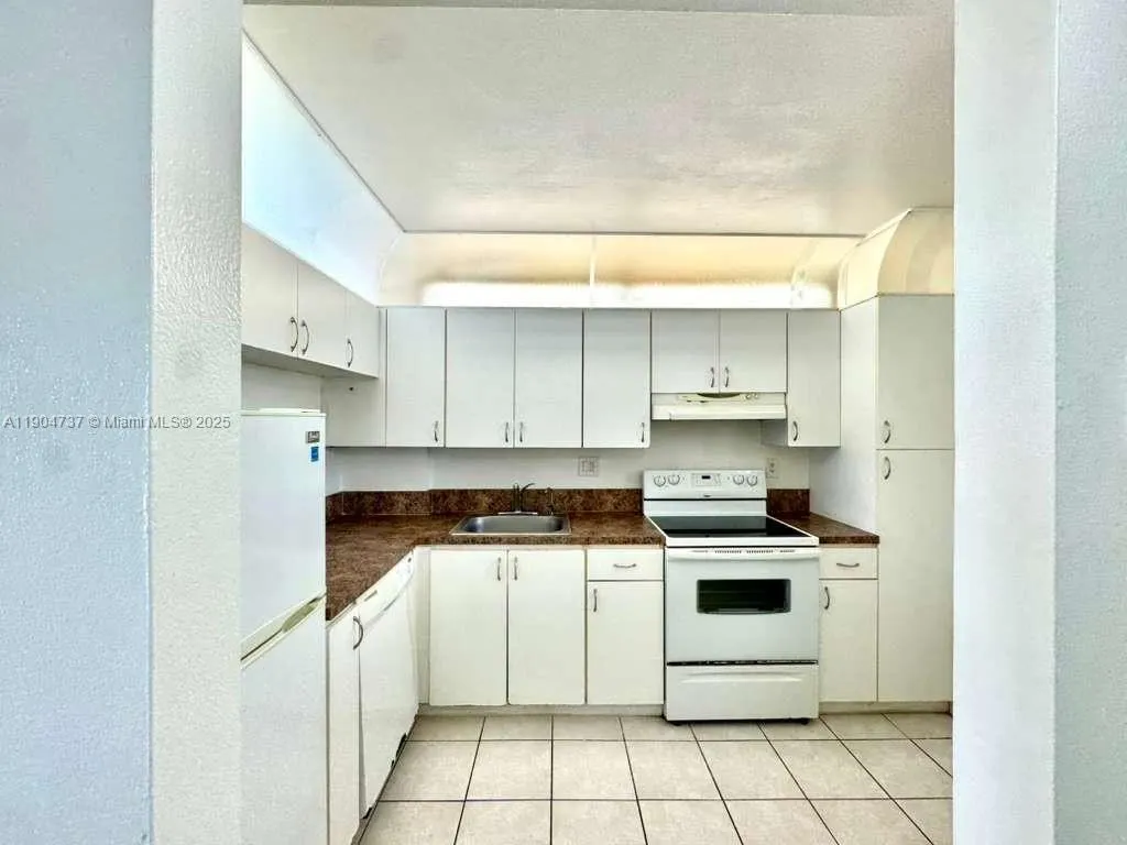 2903 N Miami Beach Blvd, #203