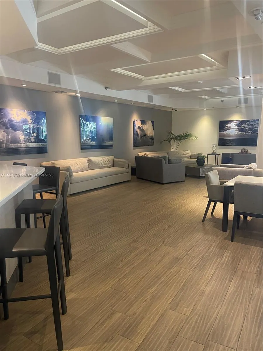 100 Lincoln Rd, #1626