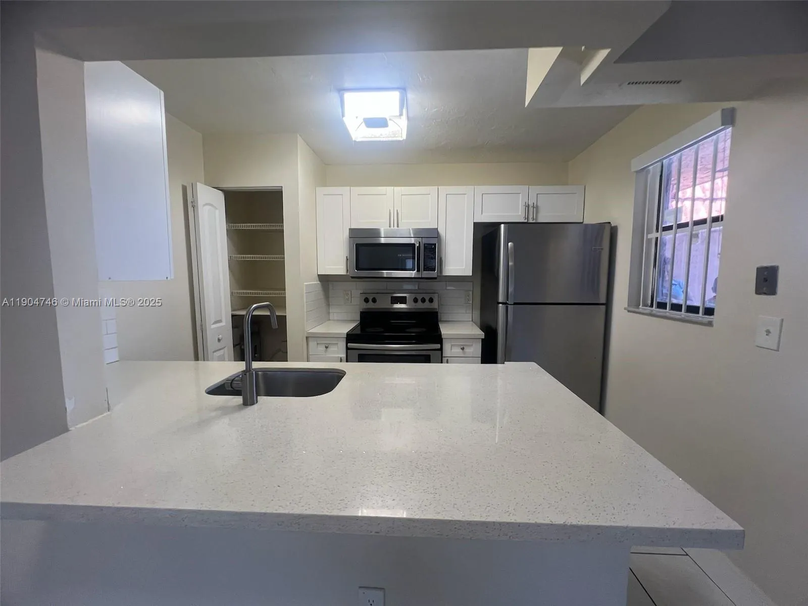 6560 W 27th Ct, #2157