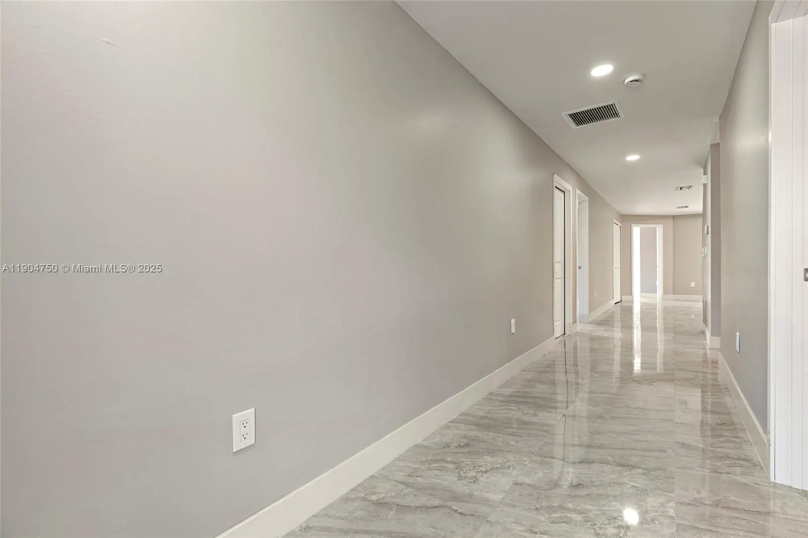 936-938 COUNTESS AVE