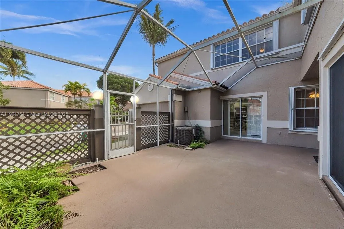 11050 Nautilus Dr, #0