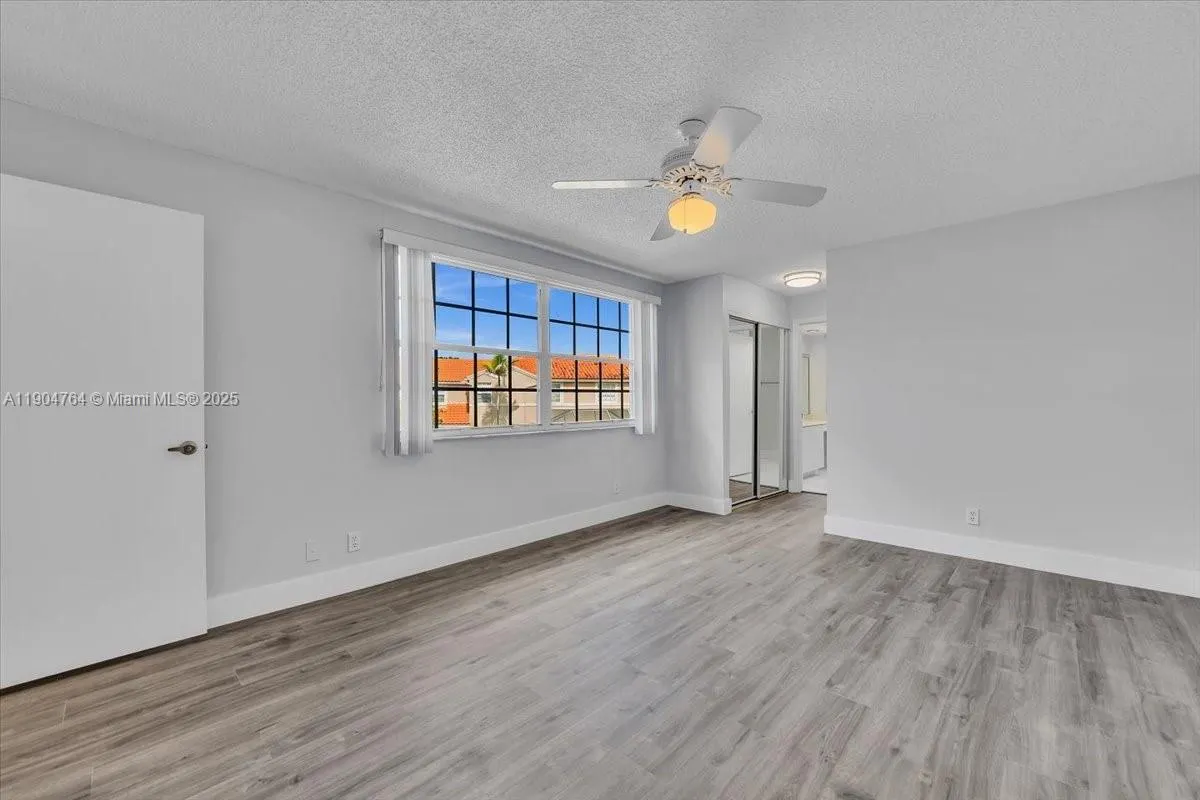 11050 Nautilus Dr, #0