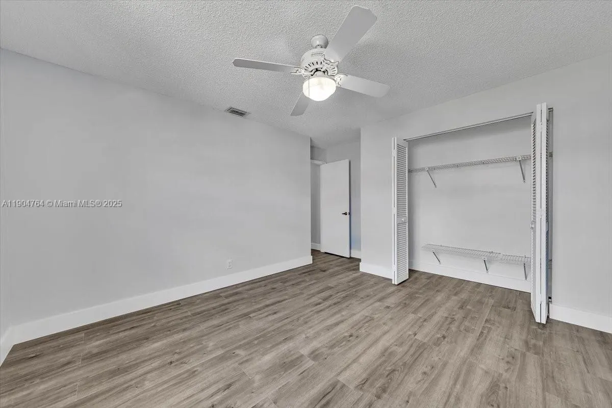 11050 Nautilus Dr, #0