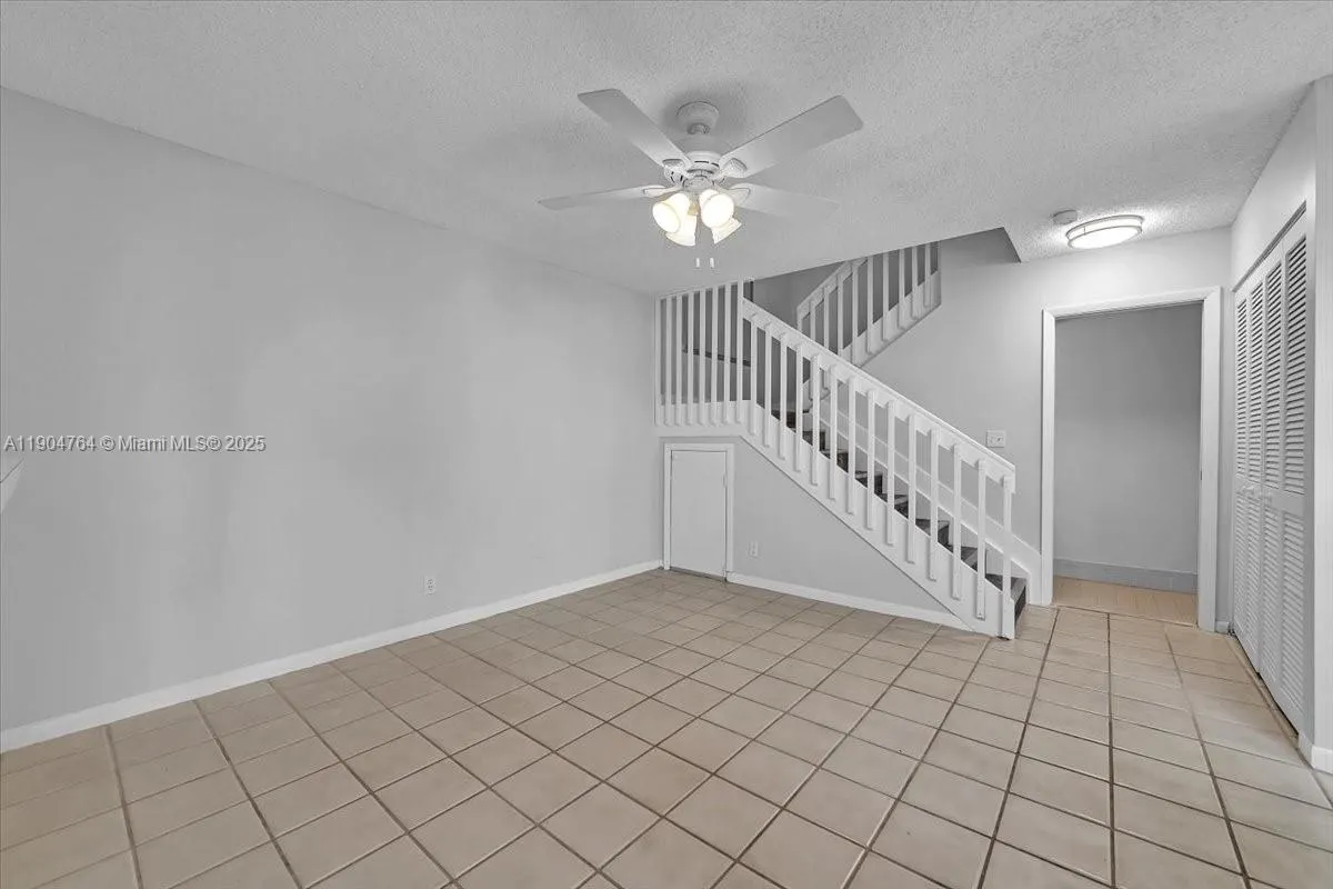 11050 Nautilus Dr, #0