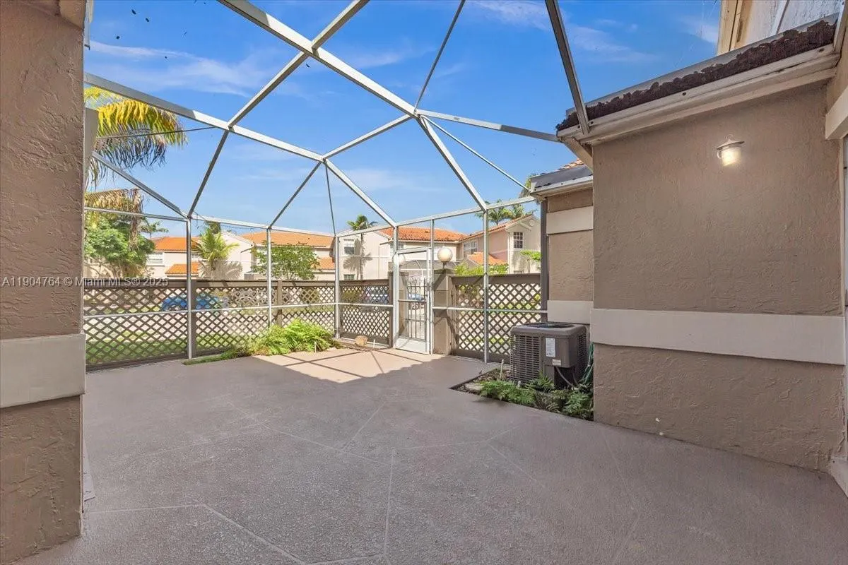 11050 Nautilus Dr, #0