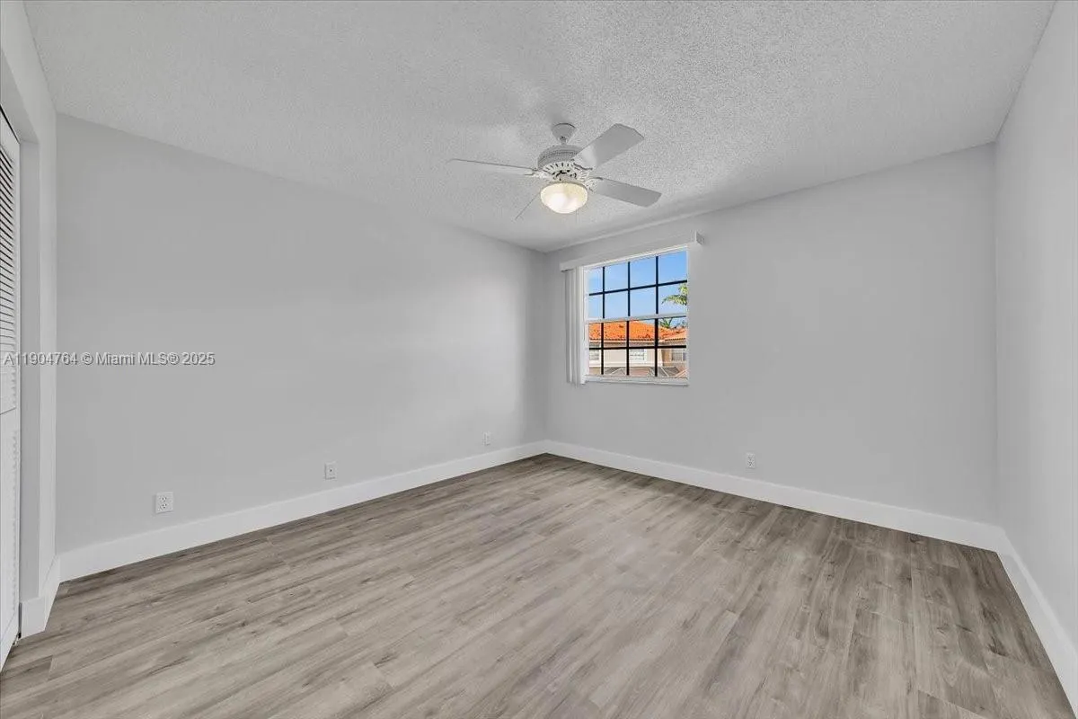 11050 Nautilus Dr, #0