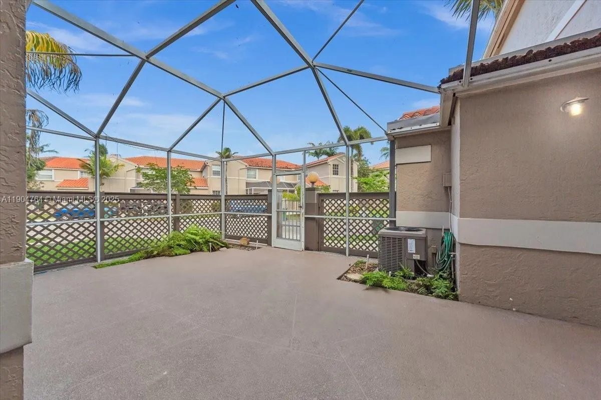 11050 Nautilus Dr, #0