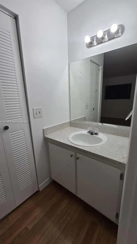 10717 Cleary Blvd, #207