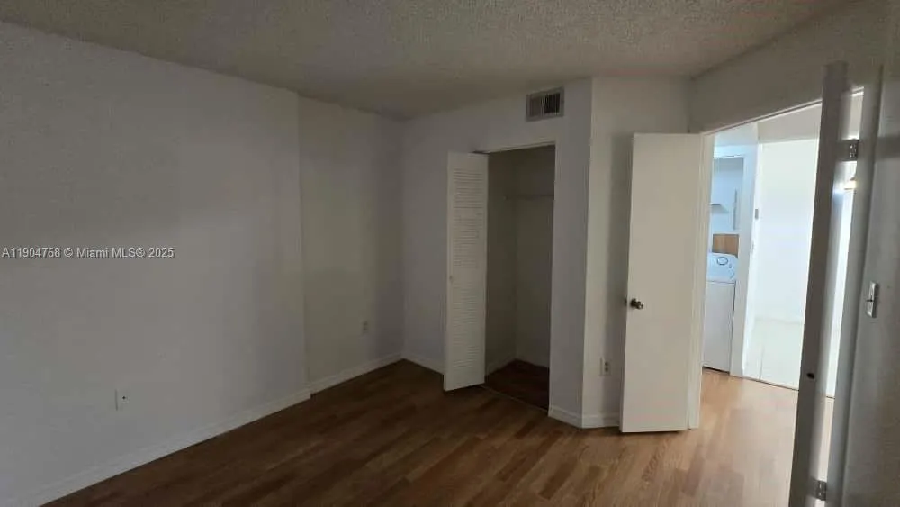 10717 Cleary Blvd, #207