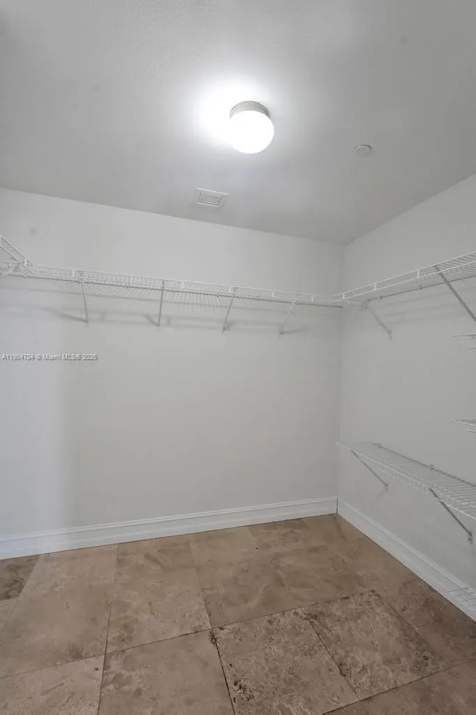 2475 Brickell Ave, #2006