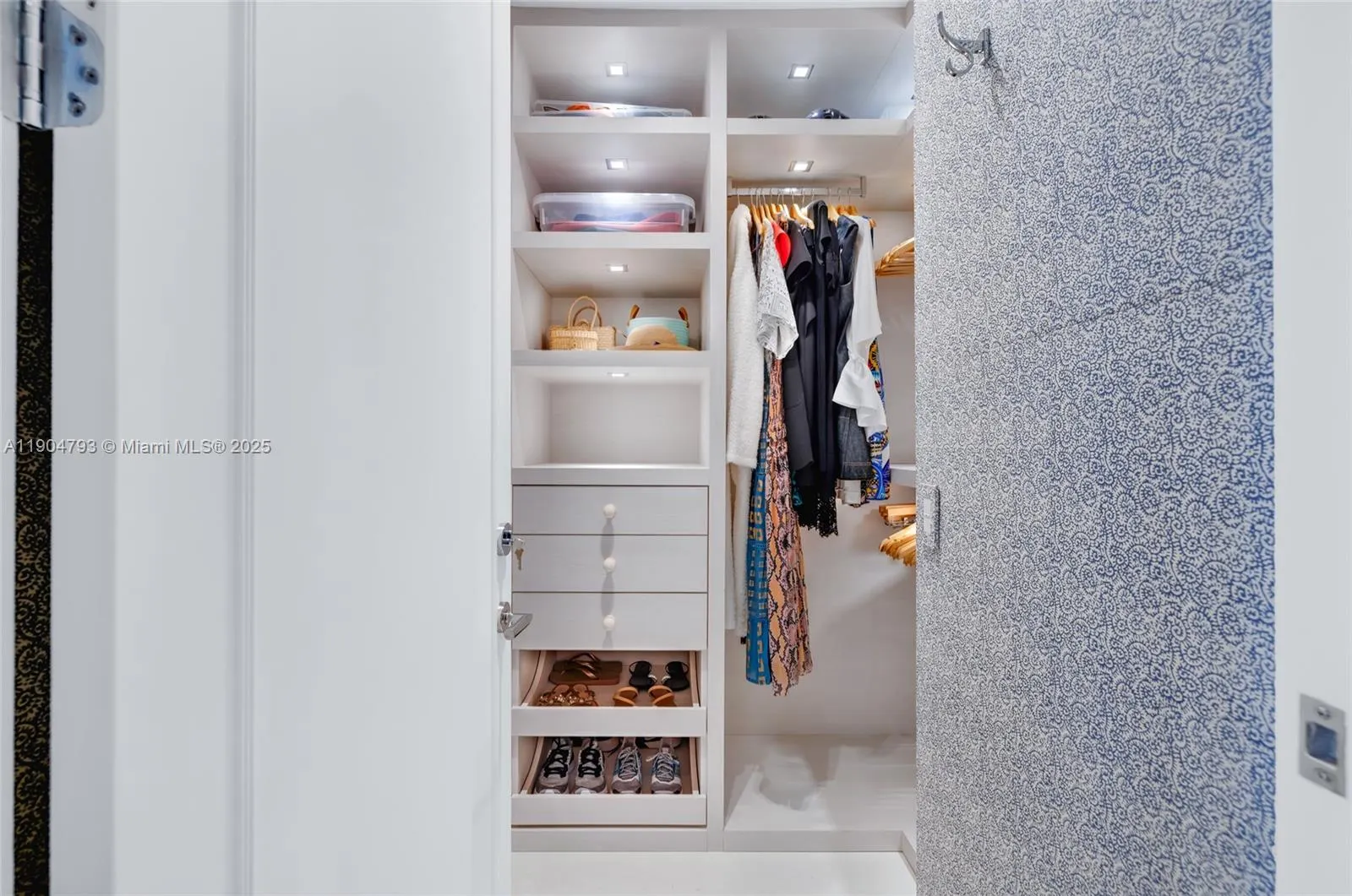 9705 Collins Ave, #2102N