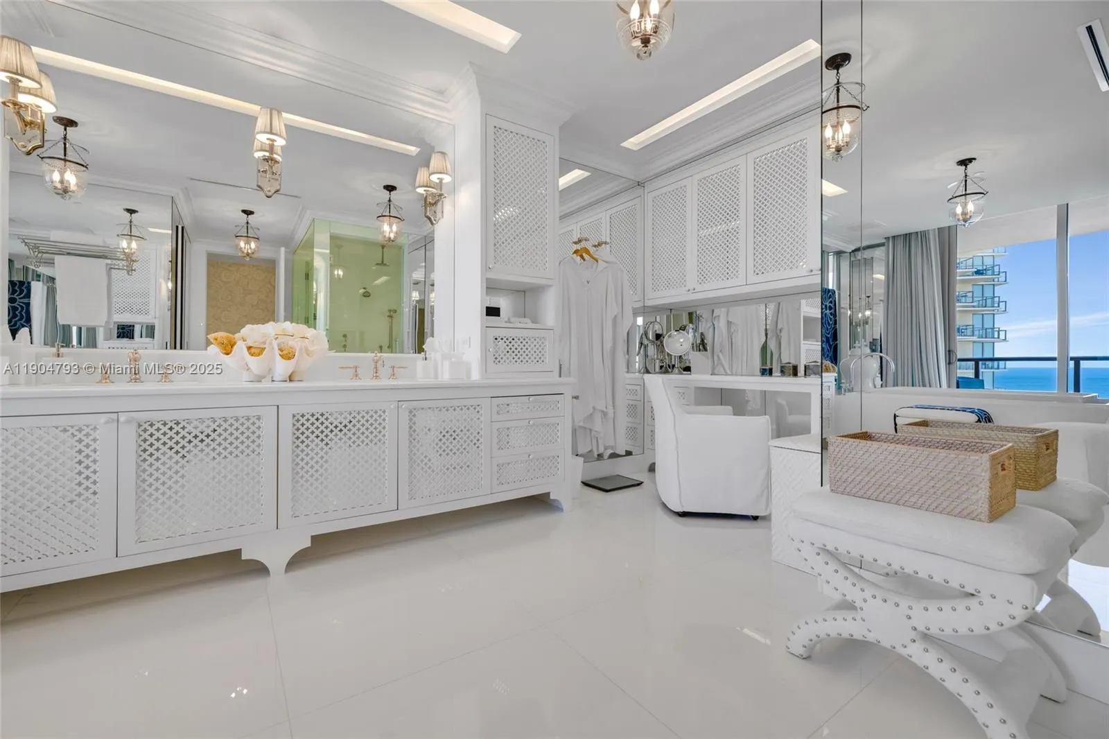 9705 Collins Ave, #2102N