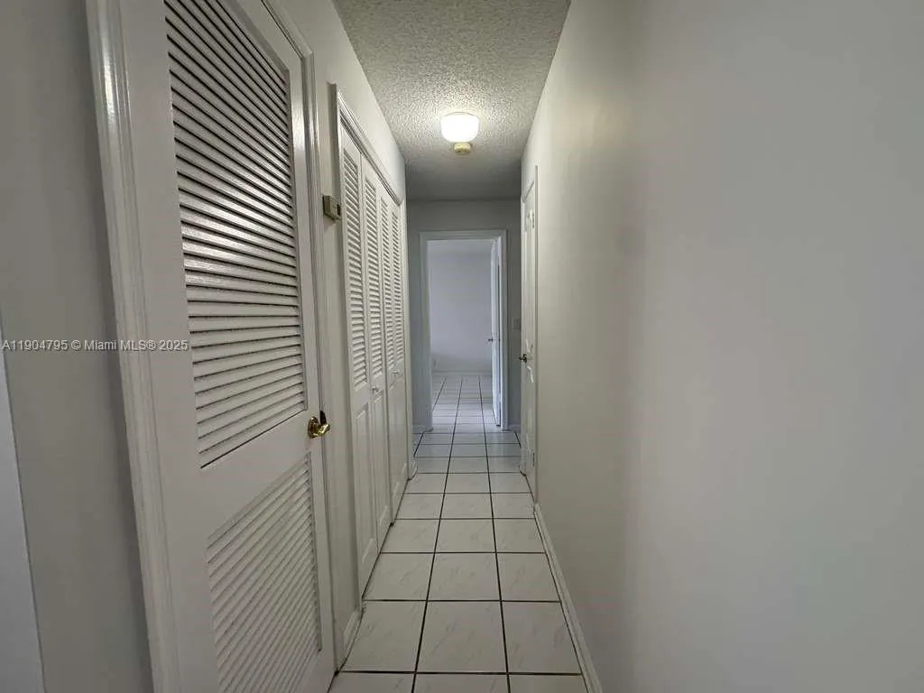 6253 Bay Club Dr, #1