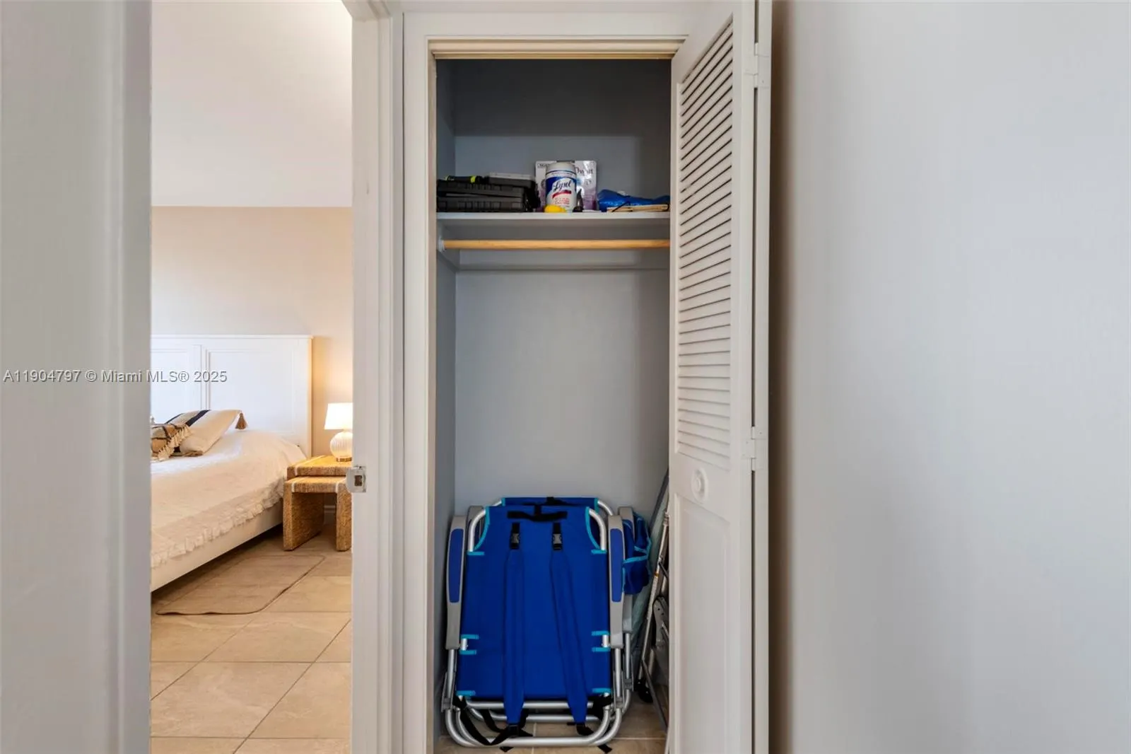 18061 Biscayne Blvd, #303