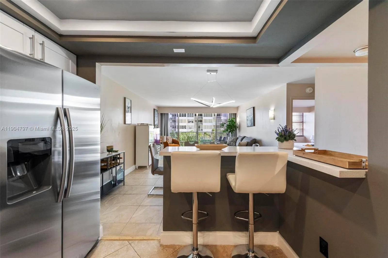 18061 Biscayne Blvd, #303