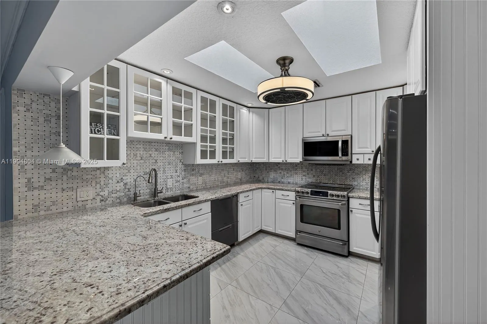 2801 Coral Shores Dr