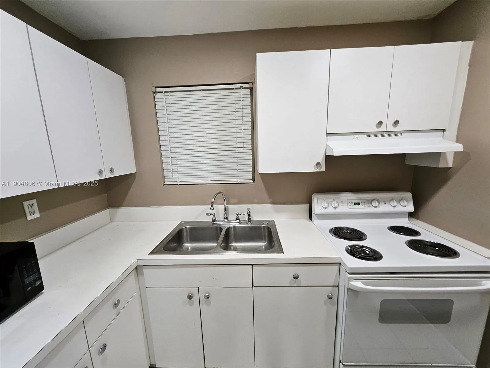 7490 Miami Lakes Dr, #A108