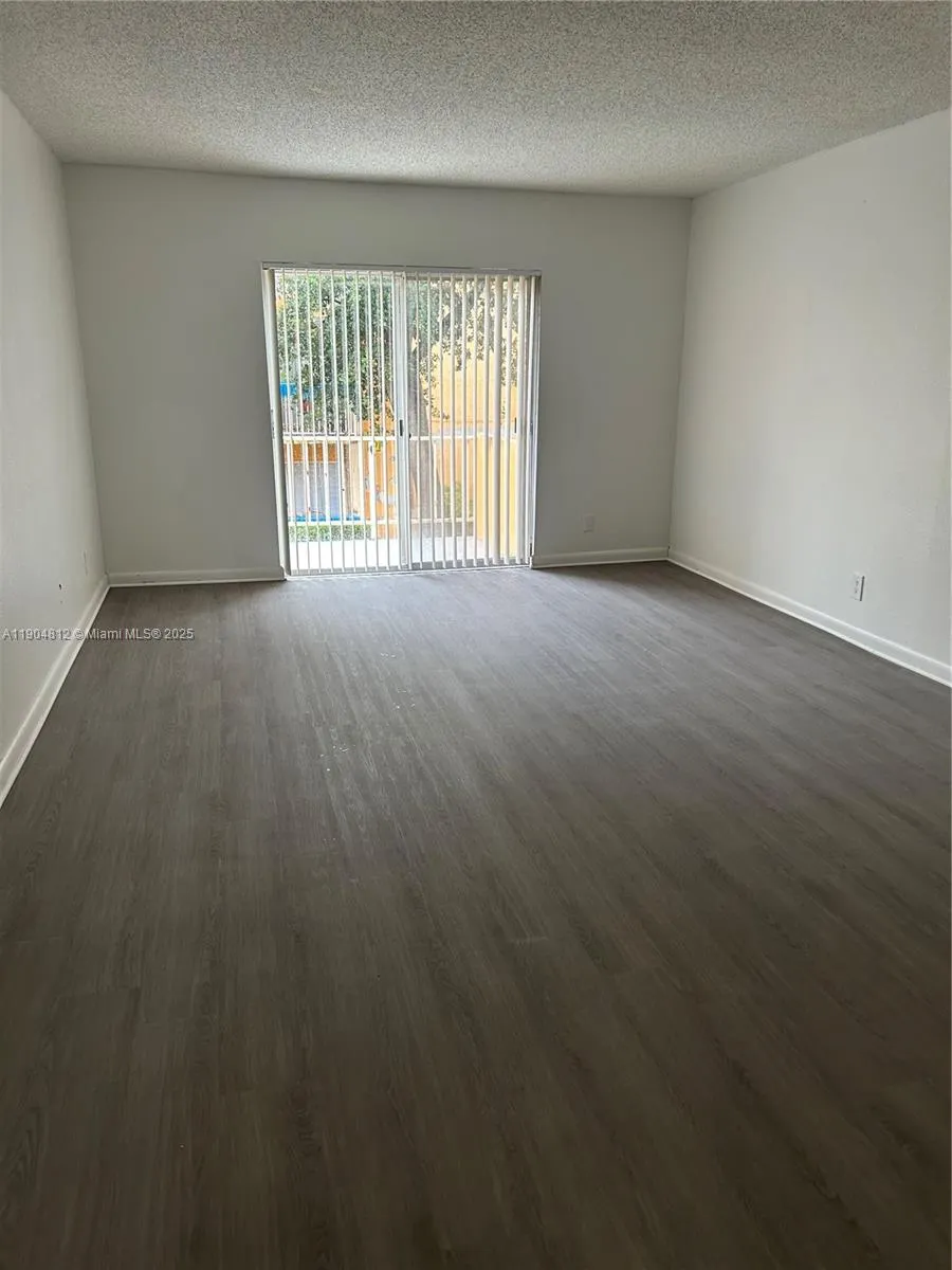 18101 NW 68th Ave, #B205