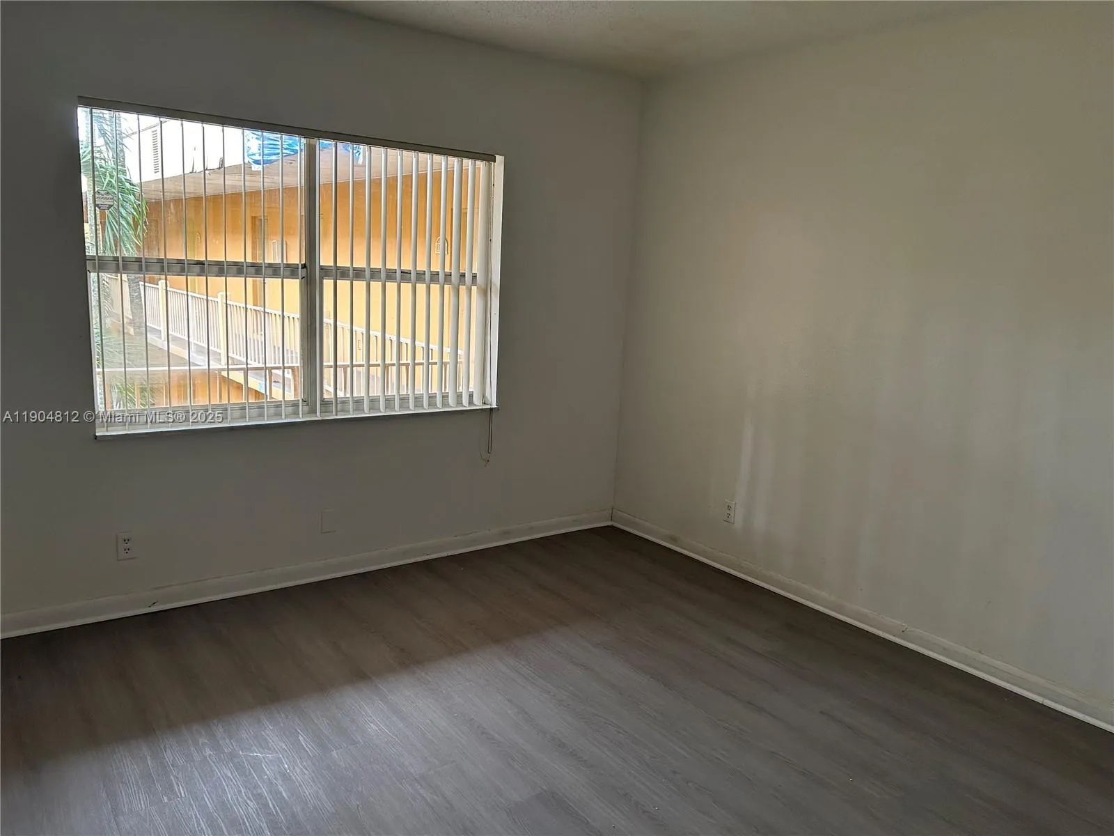 18101 NW 68th Ave, #B205