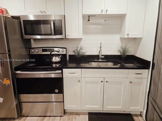 3628 SW 14th St, #1-2