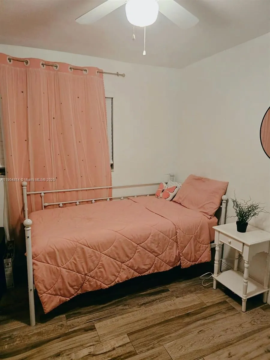 3628 SW 14th St, #1-2