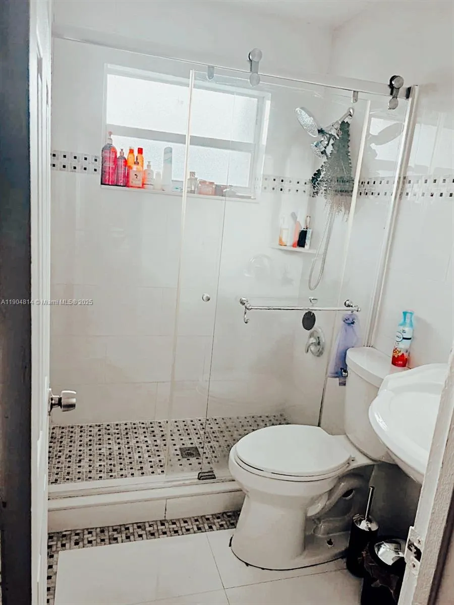 3628 SW 14th St, #1-2