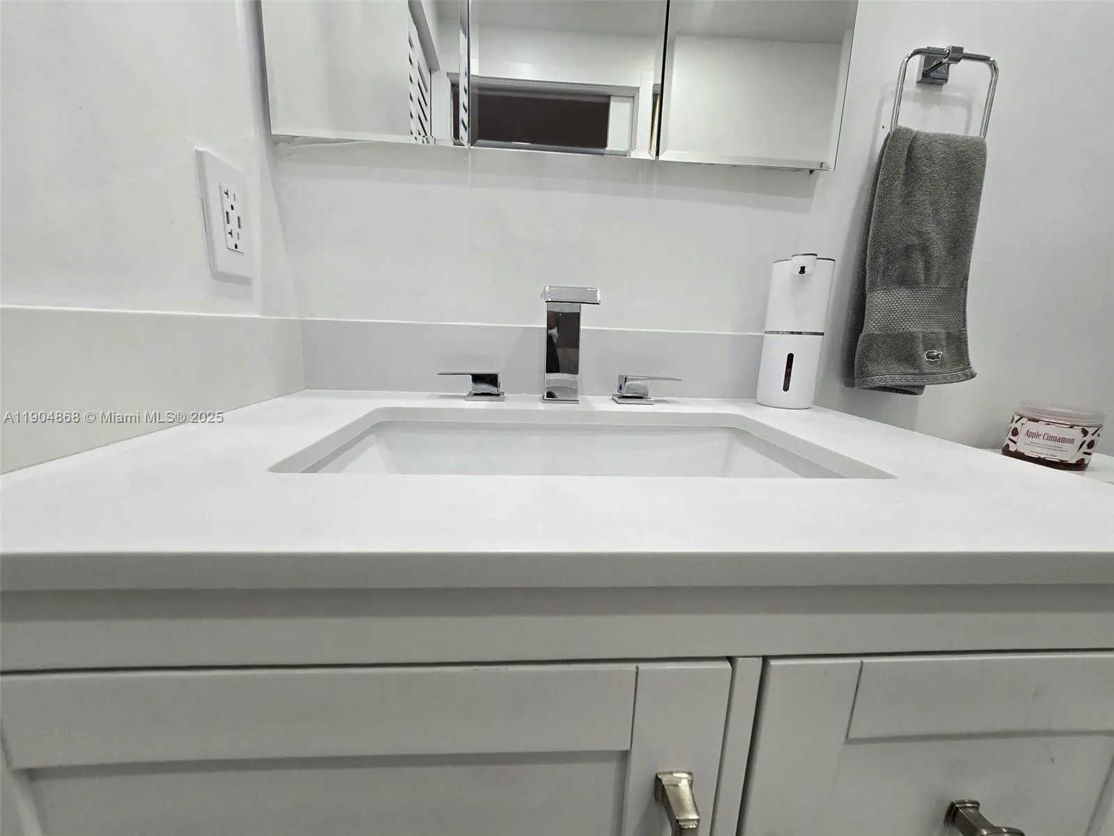 1401 SW 135th Ter, #213H