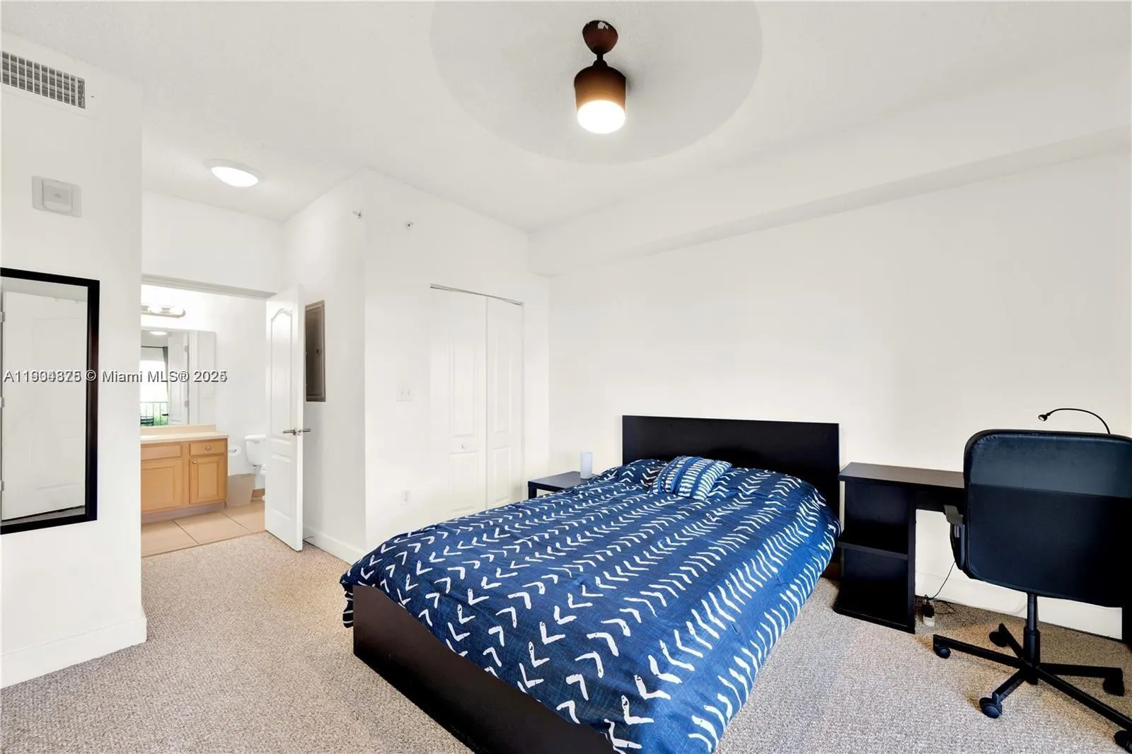 6001 SW 70th St, #542