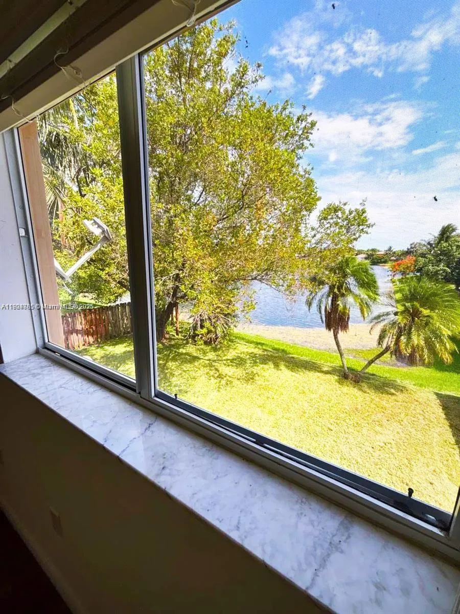 9032 SW 208th Ter, #9032