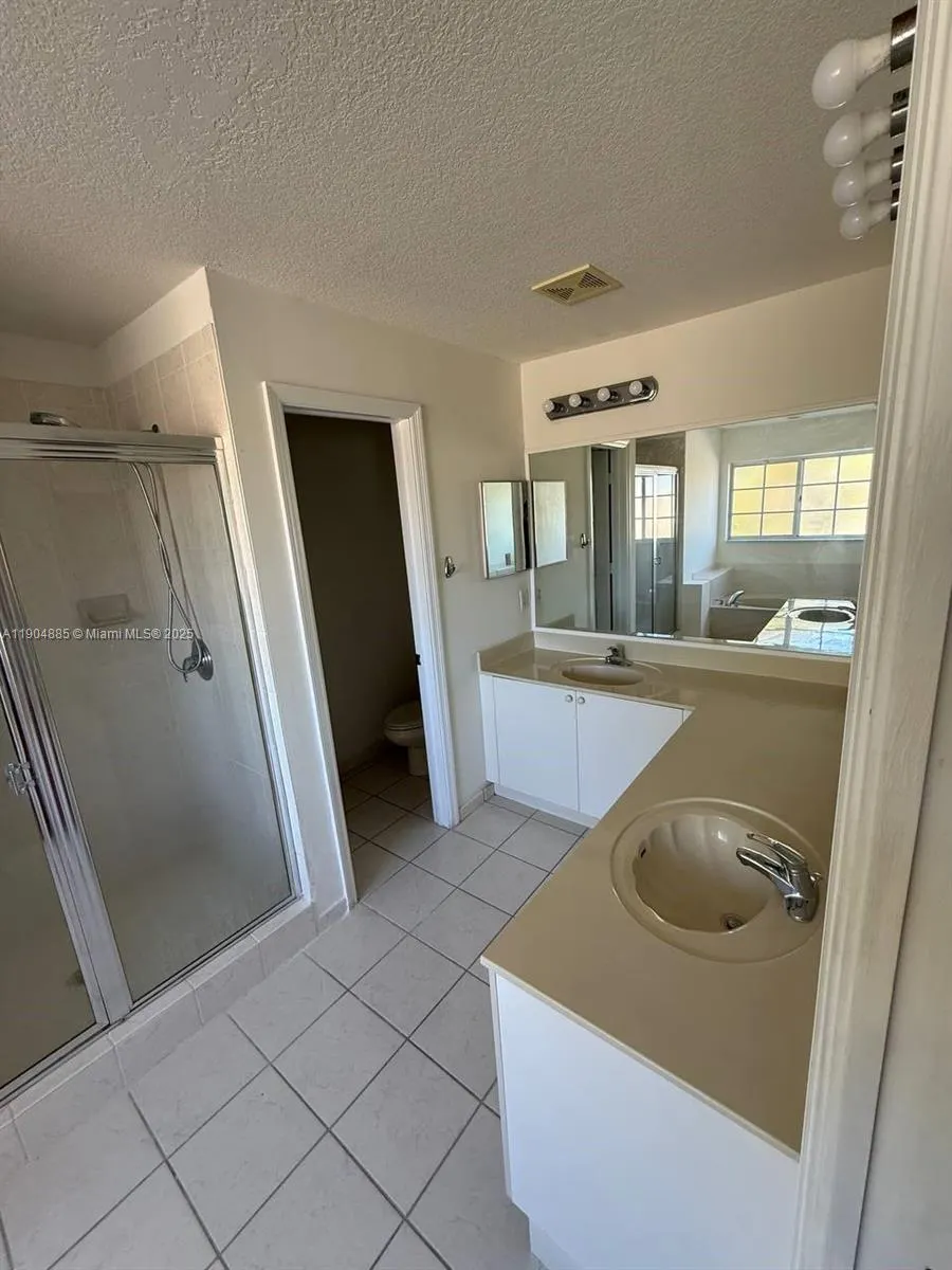 9032 SW 208th Ter, #9032