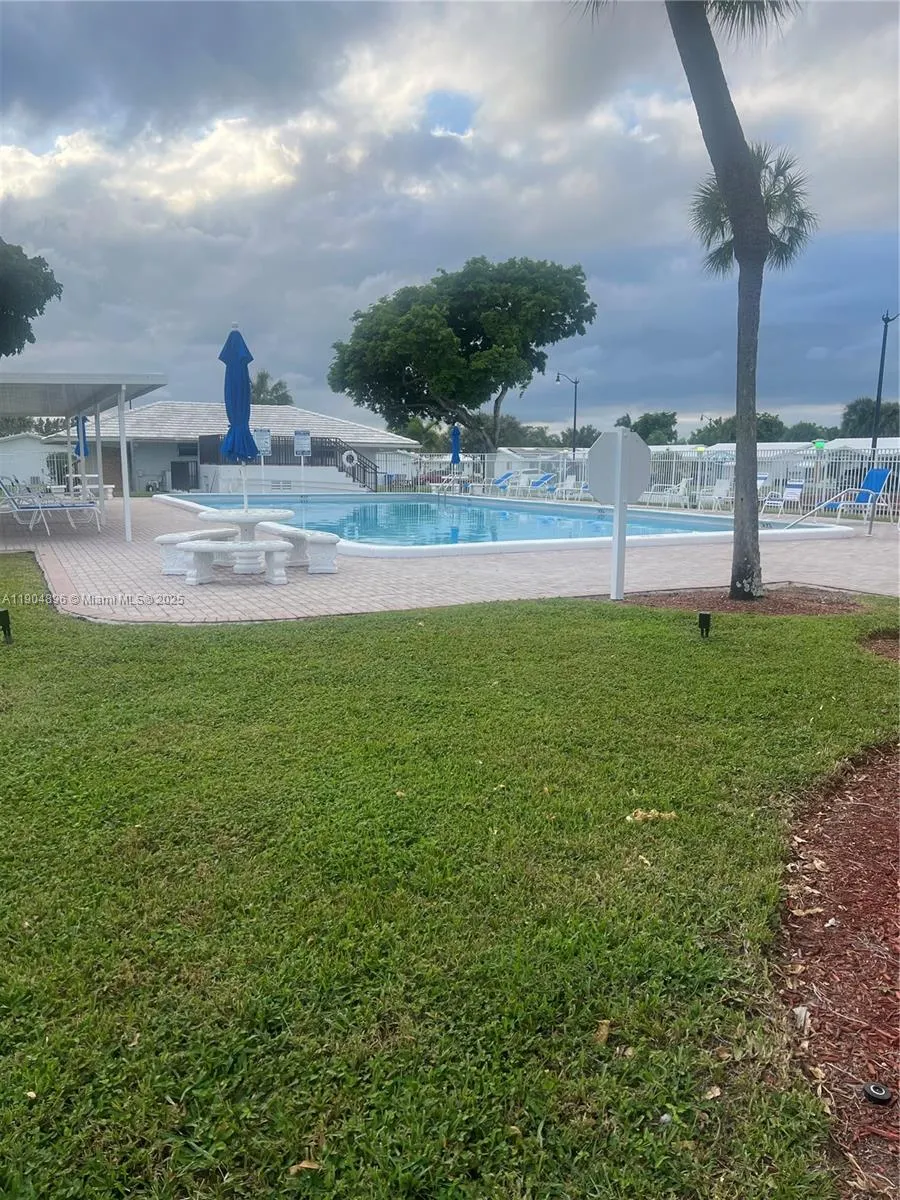 2501 W Golf Blvd, #128