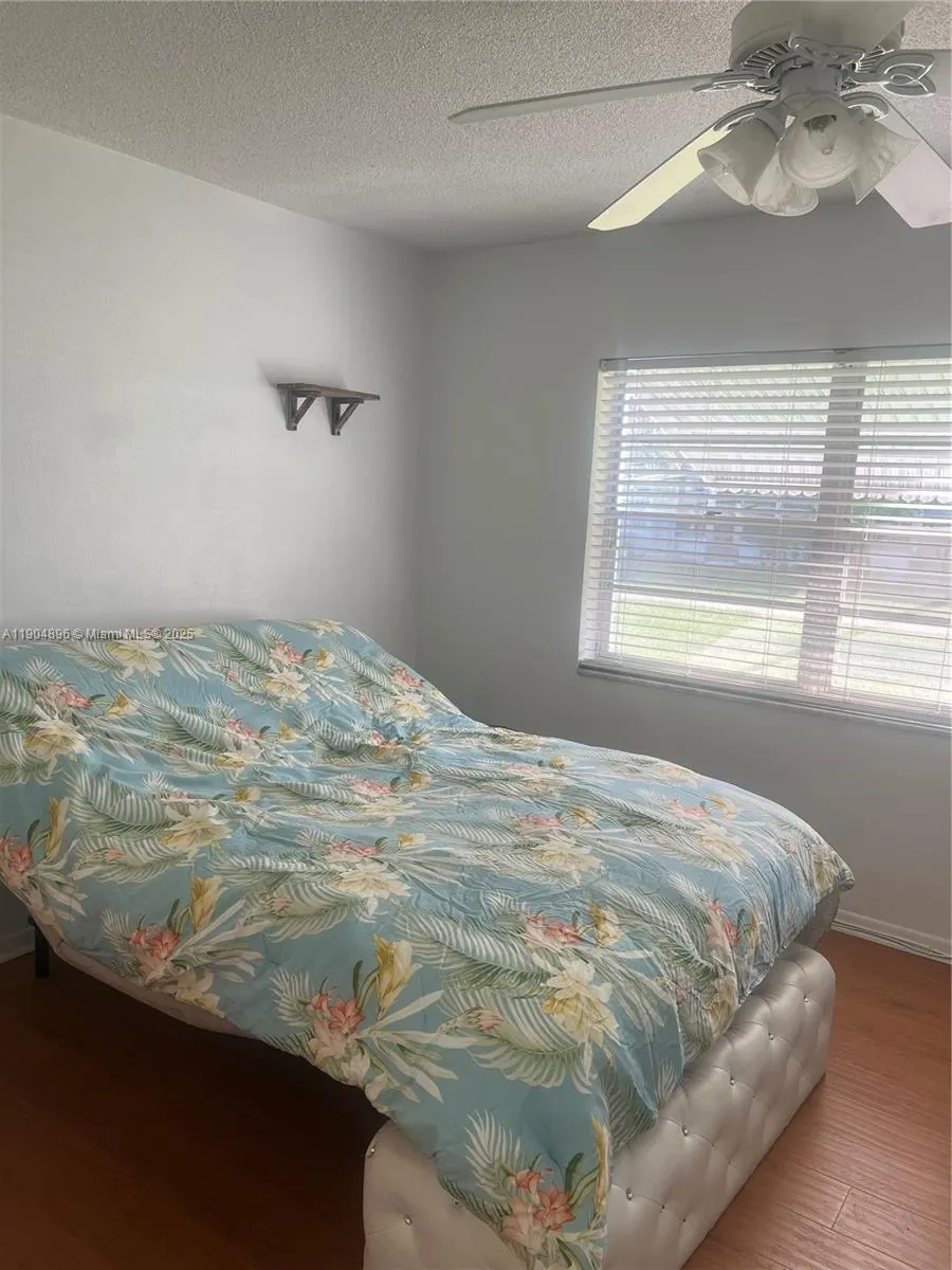 2501 W Golf Blvd, #128