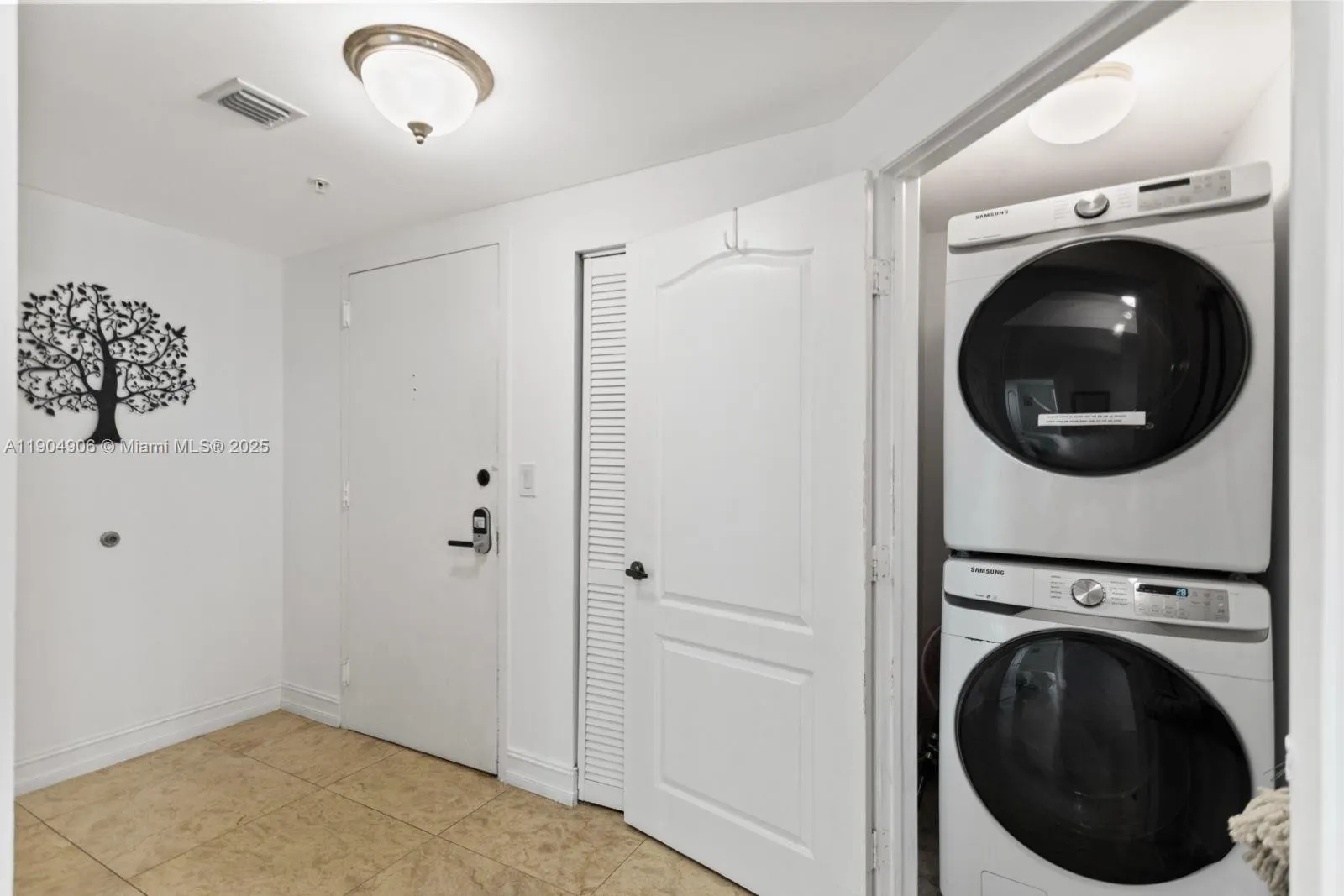 17555 Atlantic Blvd, #PH7