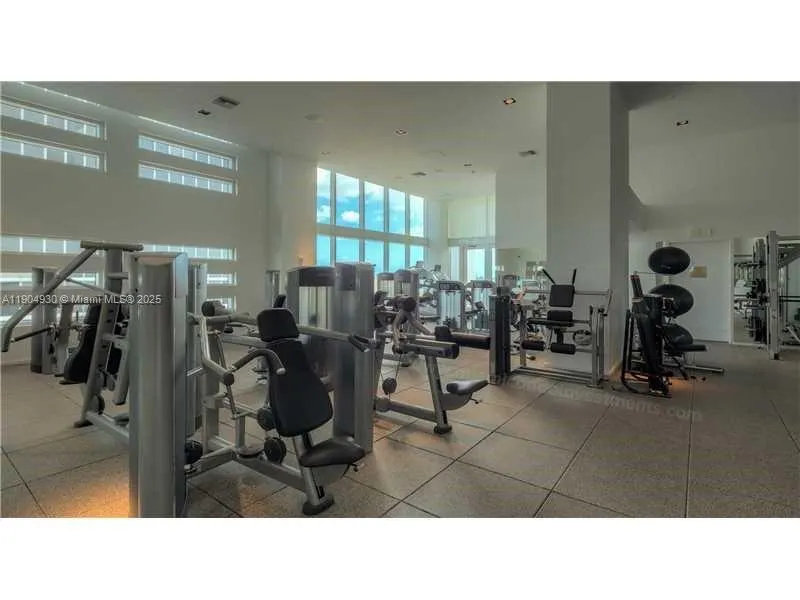 1040 Biscayne Blvd, #1707