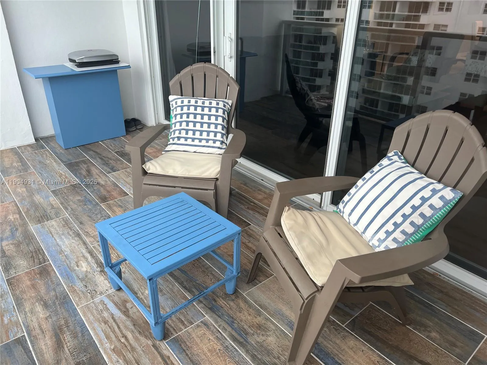 2751 S Ocean Dr, #1406 S