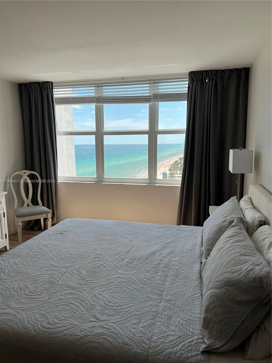 2751 S Ocean Dr, #1406 S