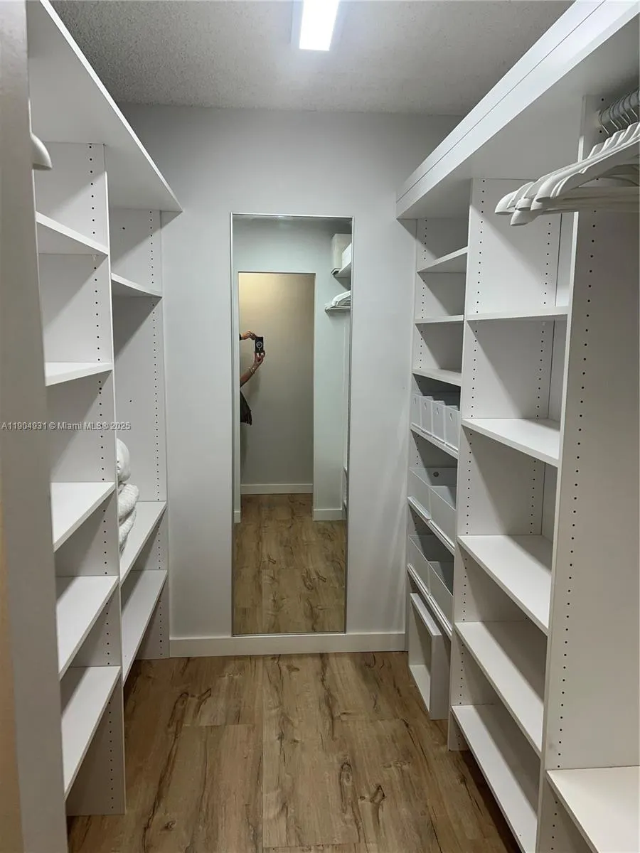 2751 S Ocean Dr, #1406 S