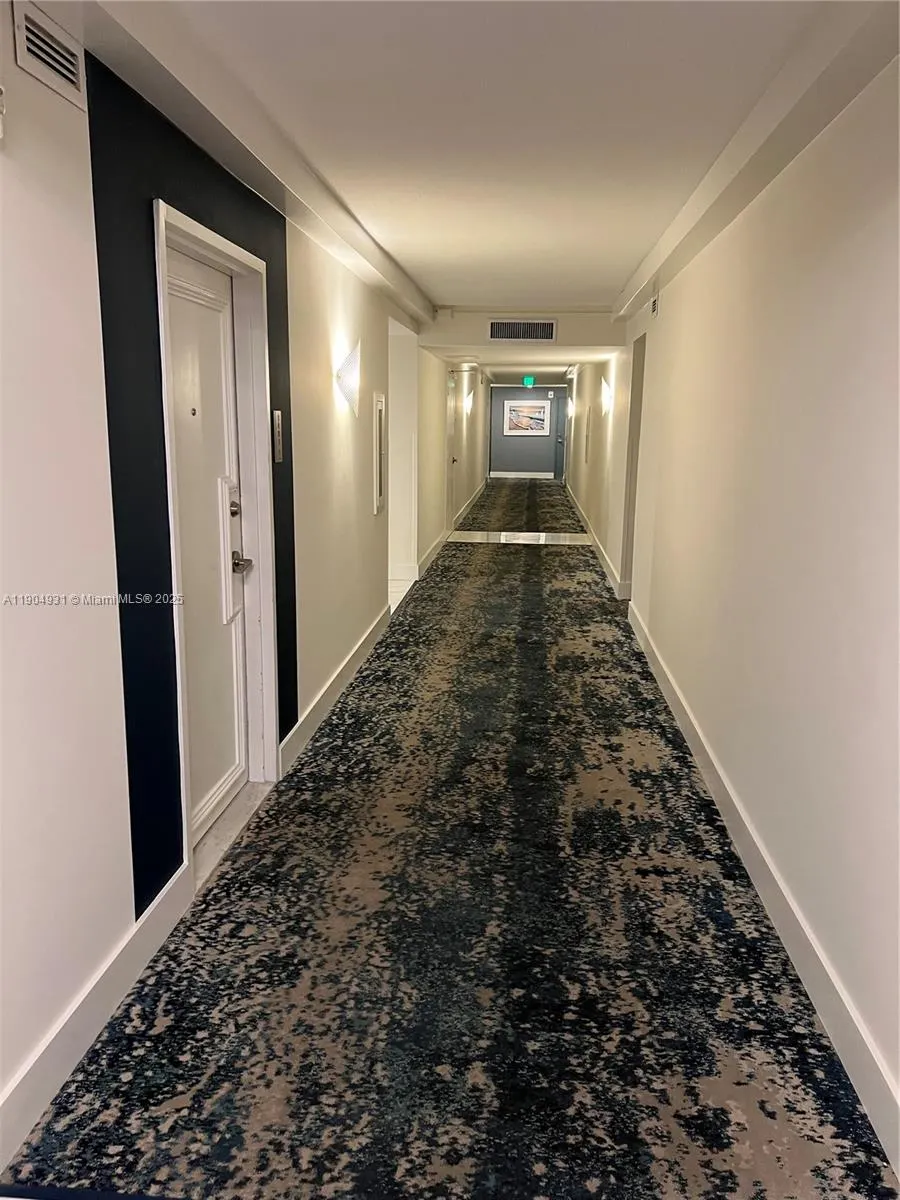 2751 S Ocean Dr, #1406 S