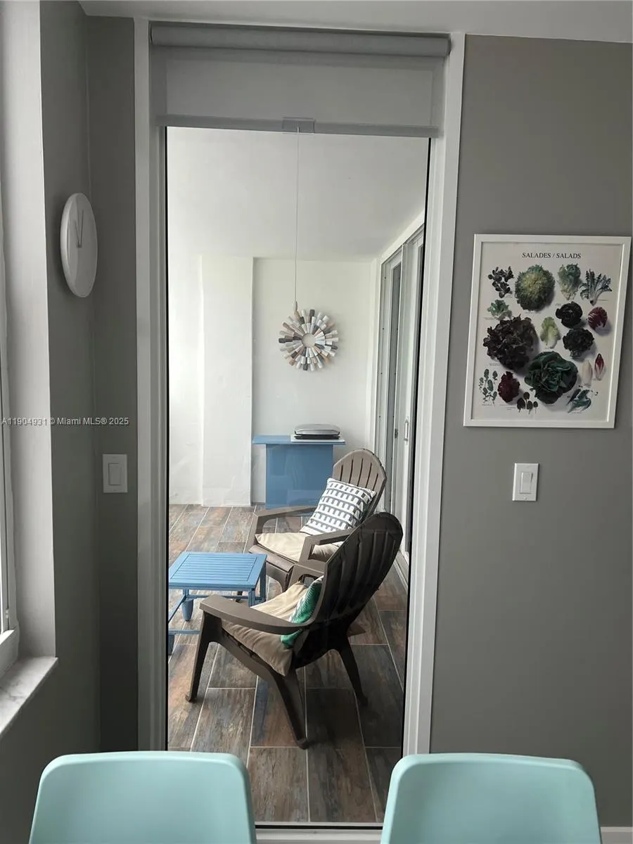 2751 S Ocean Dr, #1406 S