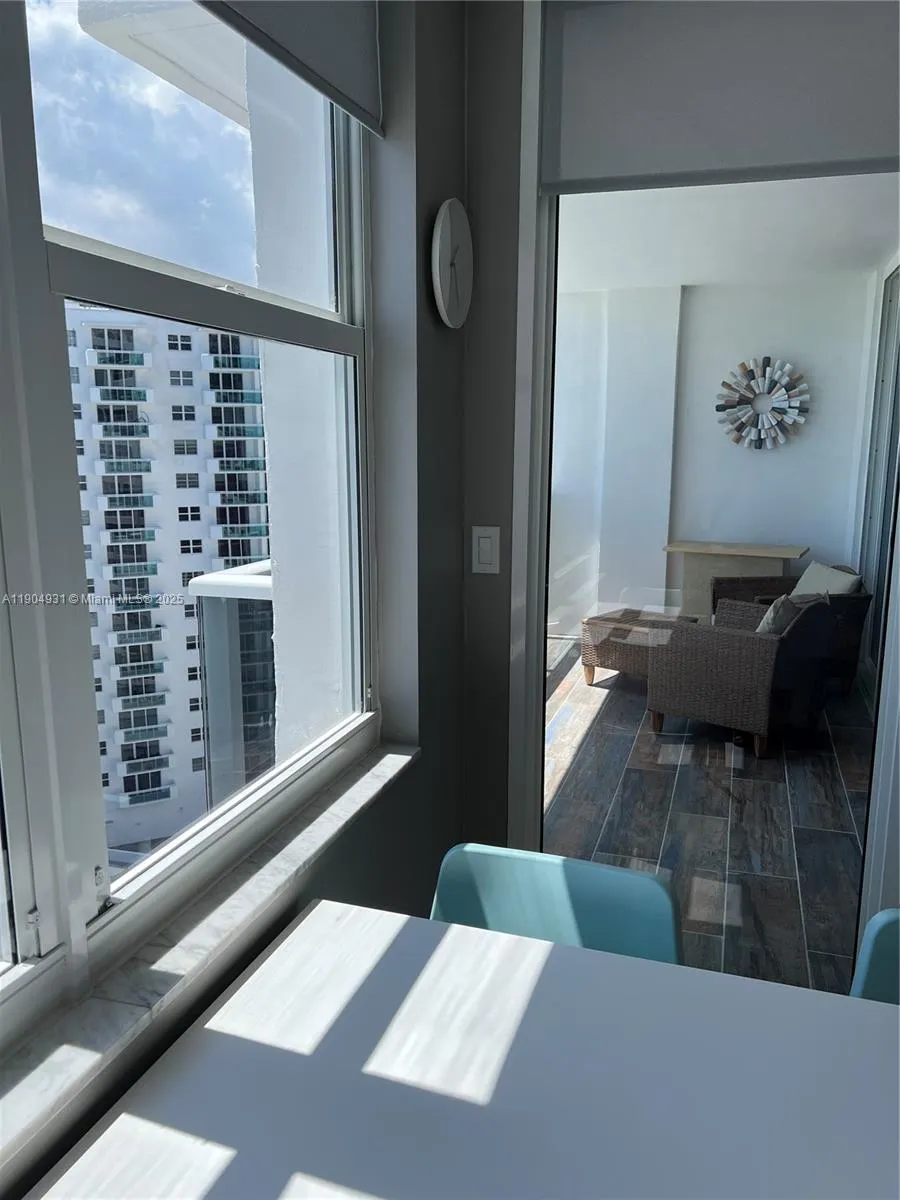 2751 S Ocean Dr, #1406 S