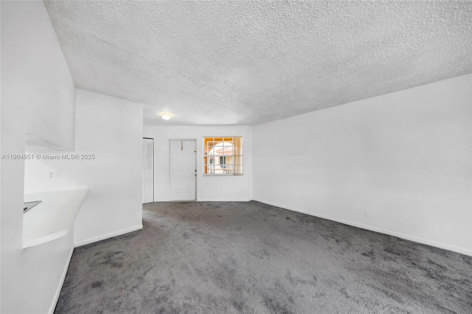 8713 SW 5th St, #206