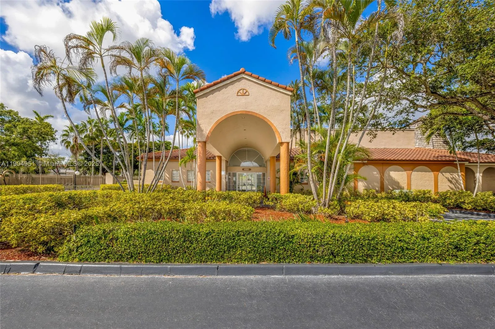 8713 SW 5th St, #206